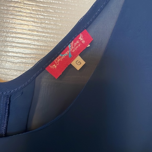 Blue top - Picture 3 of 4